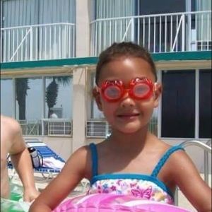 Meet your Posher, Mya